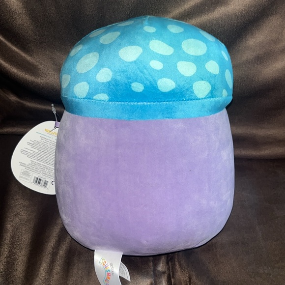 Pyle the mushroom squishmallow - Picture 2 of 2